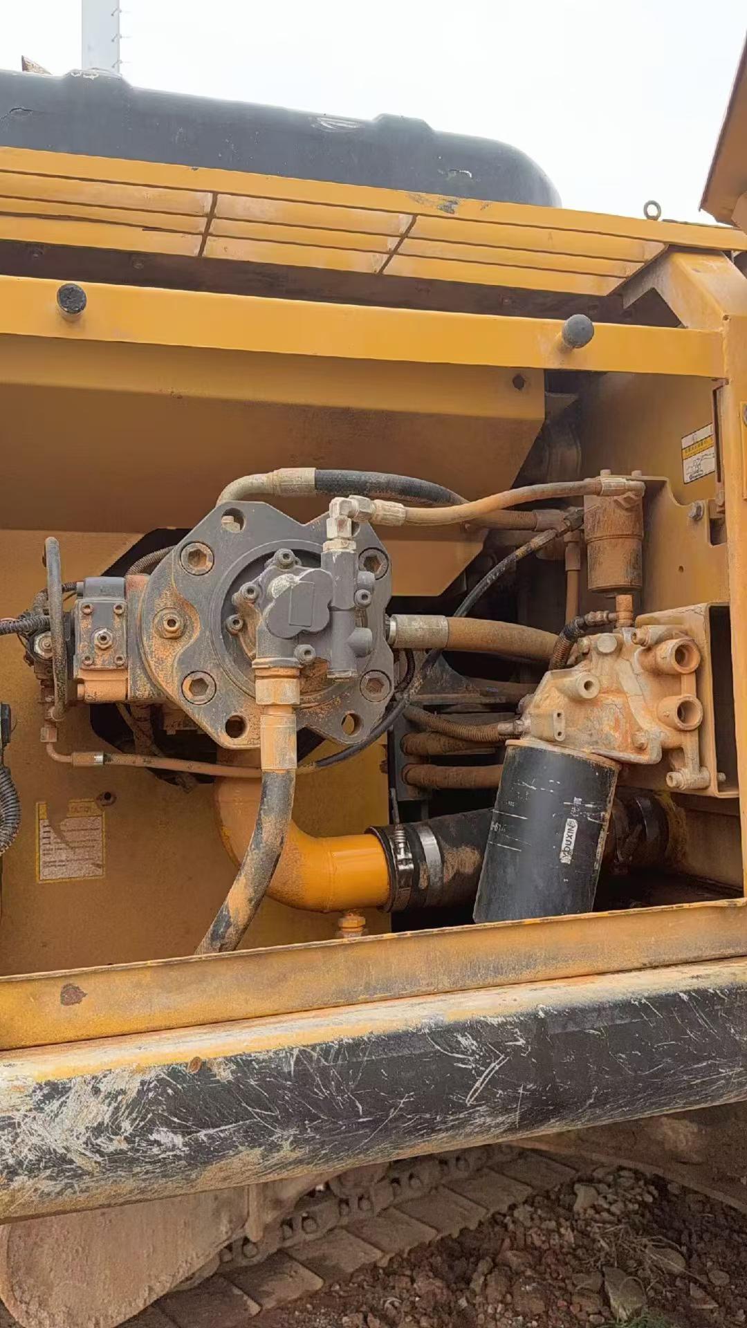 Buy Sany SY215C Used Excavator / 2
