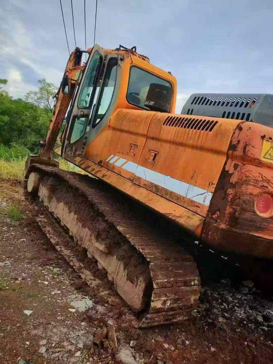 Buy Doosan DX260LC Used Excavator / 1