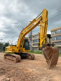 Buy Komatsu PC210-8 Used Excavator / 4 Buy Komatsu PC210-8 Used Excavator / 4