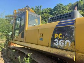 Buy Komatsu PC360-7 Used Excavator / 2 Buy Komatsu PC360-7 Used Excavator / 2