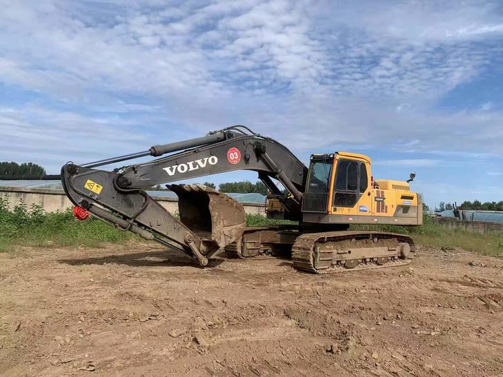Buy Volvo EC360BL Used Excavator / 1