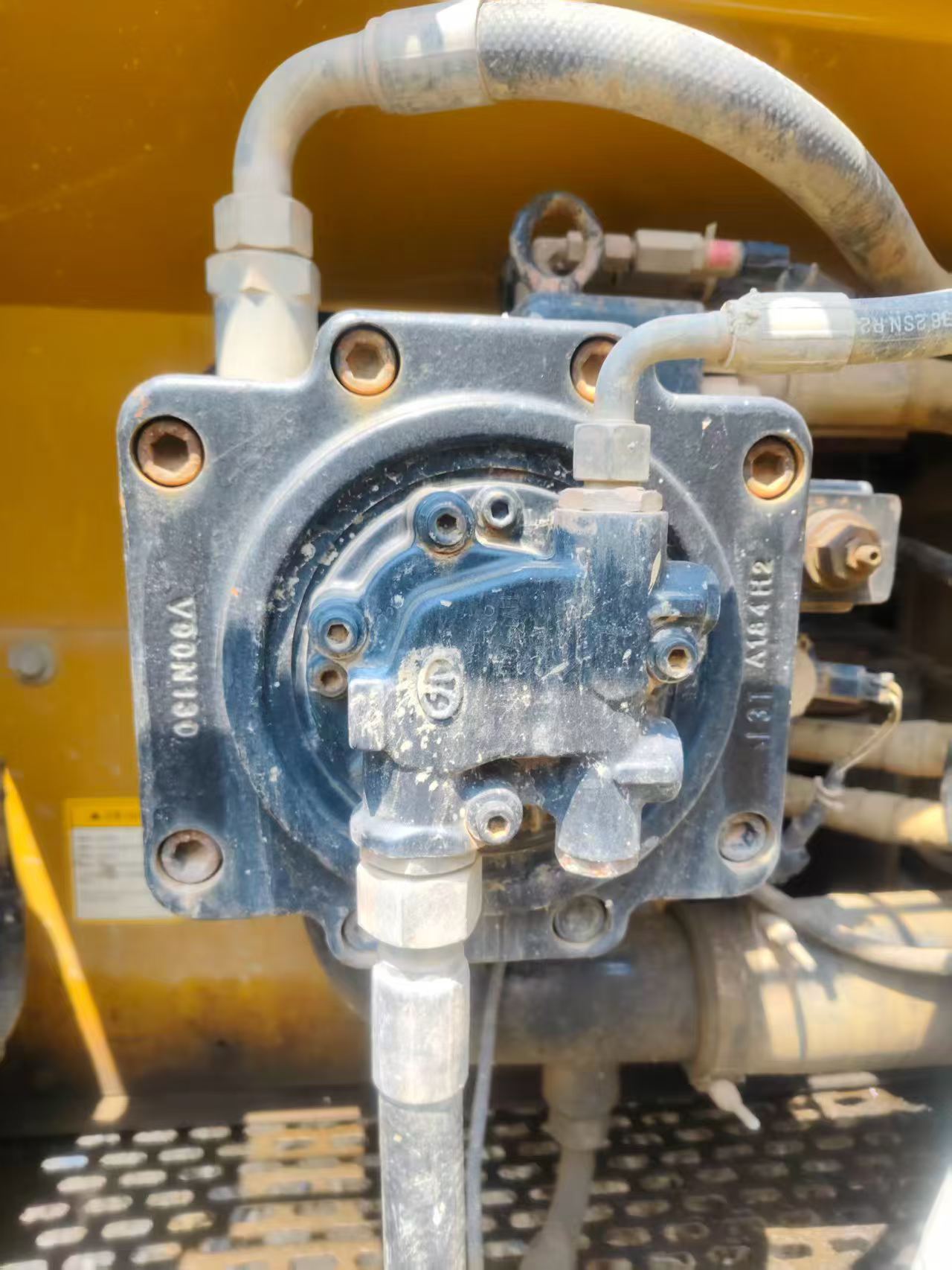 Buy Sany SY205C Used Excavator / 3