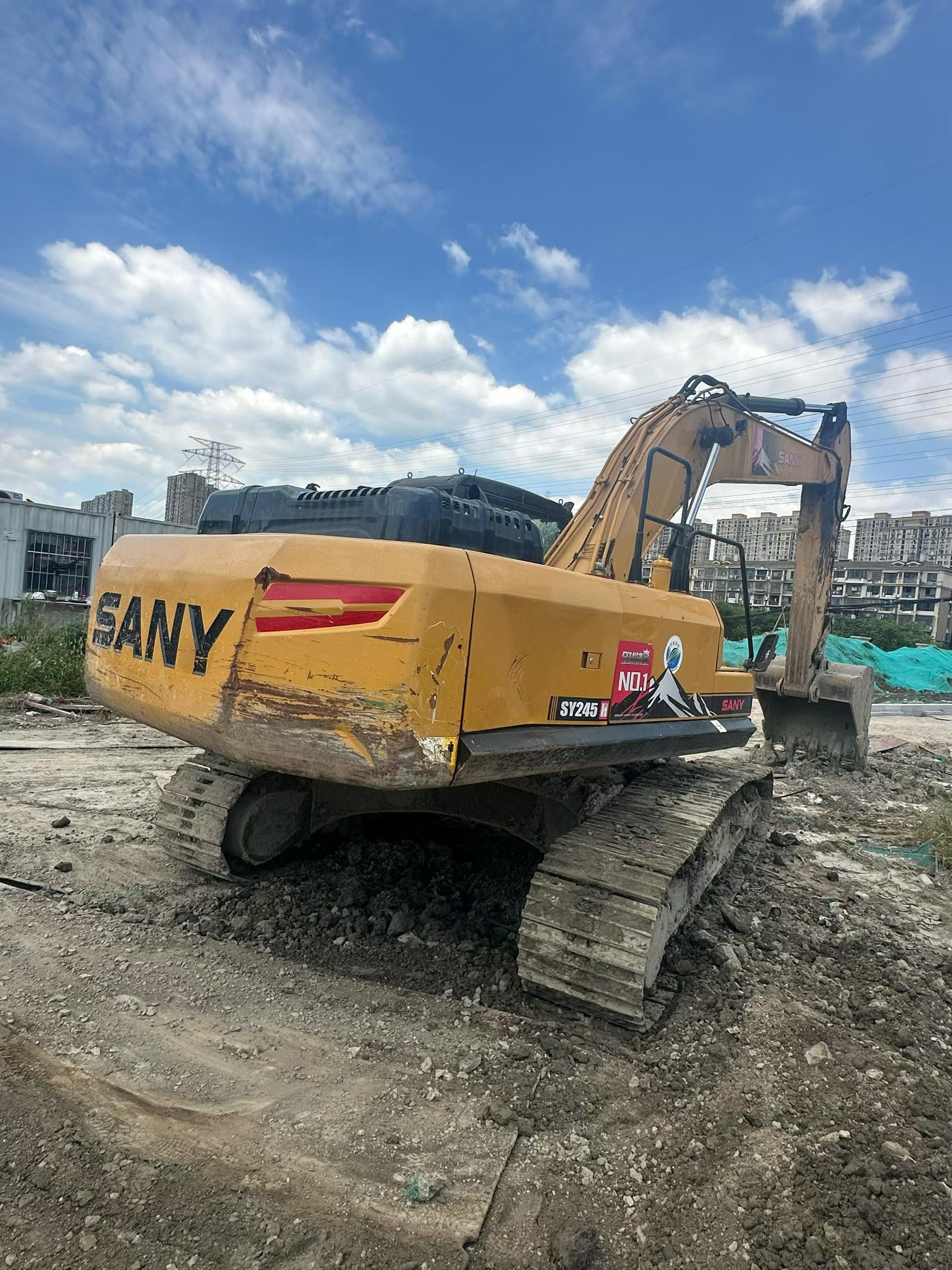 Buy Sany SY245H Used Excavator / 2