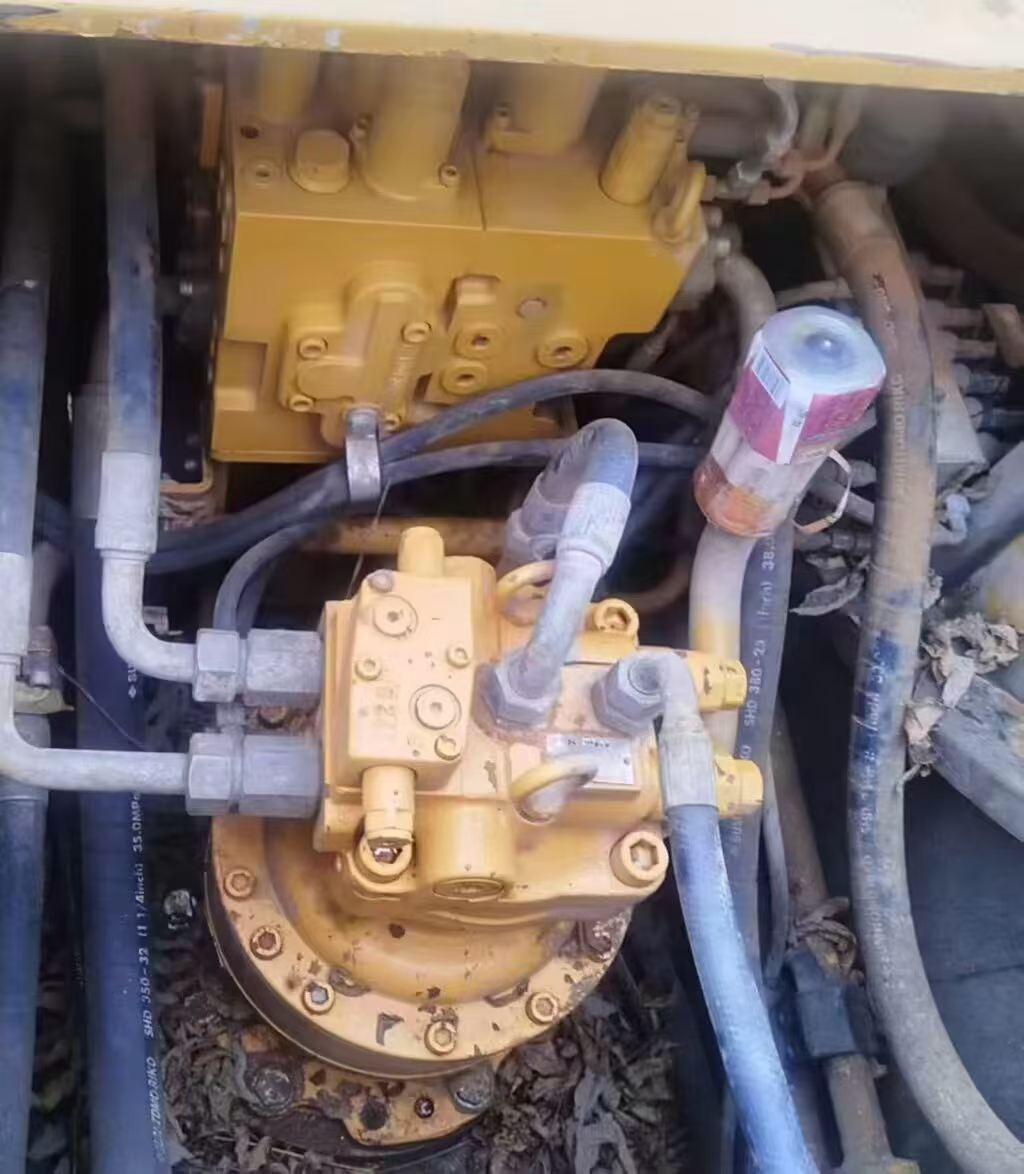 Buy Sany SY215C Used Excavator / 4