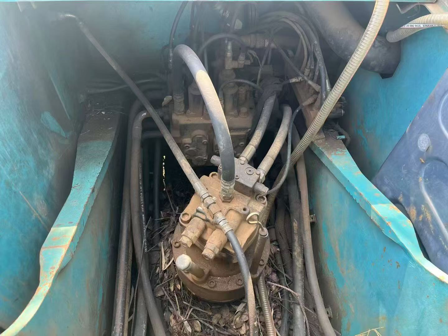 Buy Kobelco SK210 Used Excavator / 7