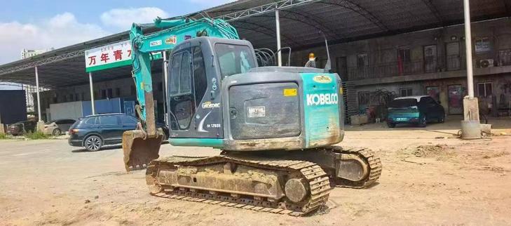 Buy Kobelco SK125SR Used Excavator / 1