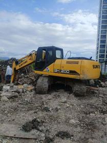 Buy Sumitomo SH200A5 Used Excavator / 2 Buy Sumitomo SH200A5 Used Excavator / 2