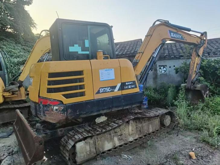 Buy Sany SY60 Used Excavator / 1