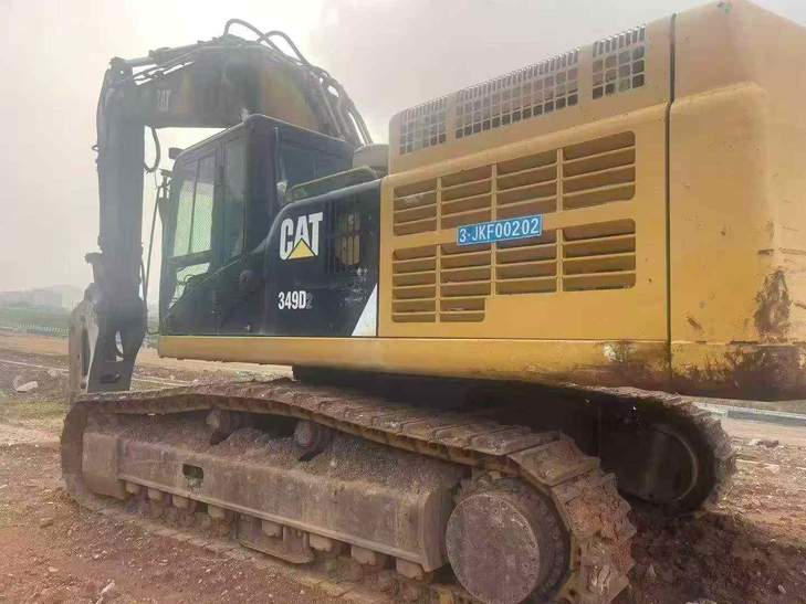 Buy Caterpillar Used Excavator / 1