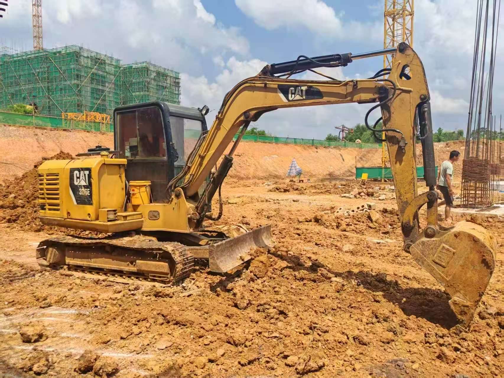 Buy Caterpillar IT38G Used Excavator / 7