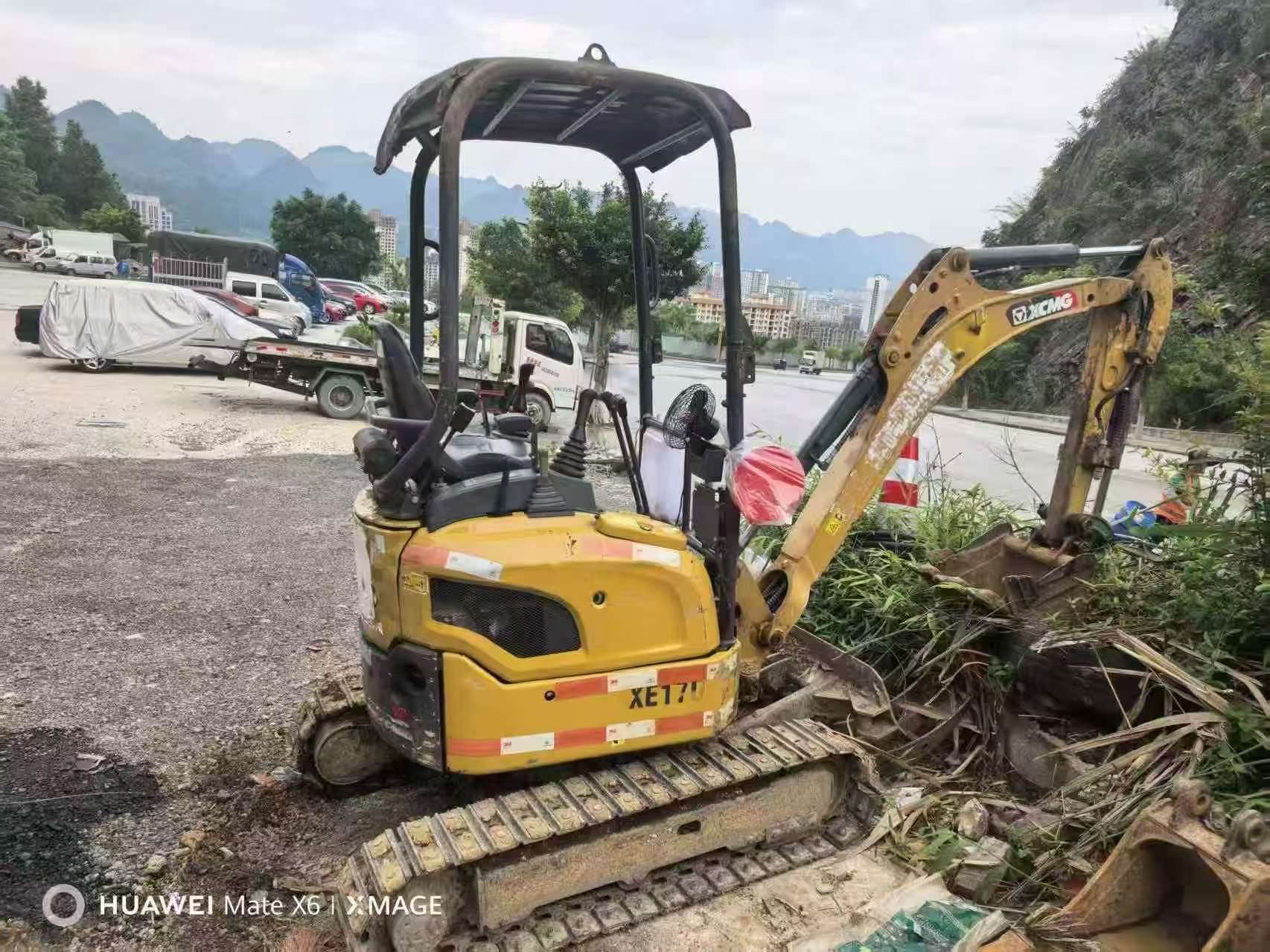 Buy XCMG XE17U Used Excavator / 3