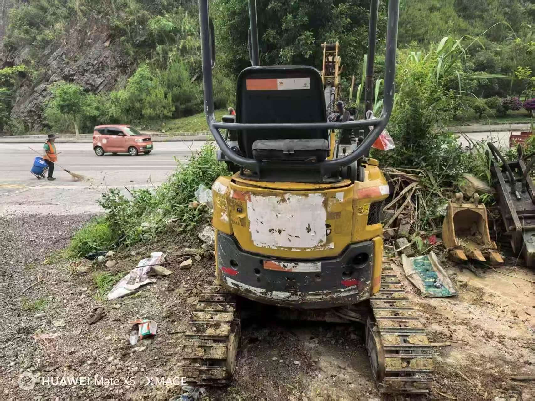 Buy XCMG XE17U Used Excavator / 2