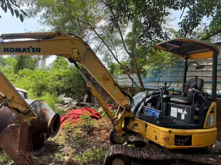 Buy Komatsu PC40MR-2 Used Excavator / 1