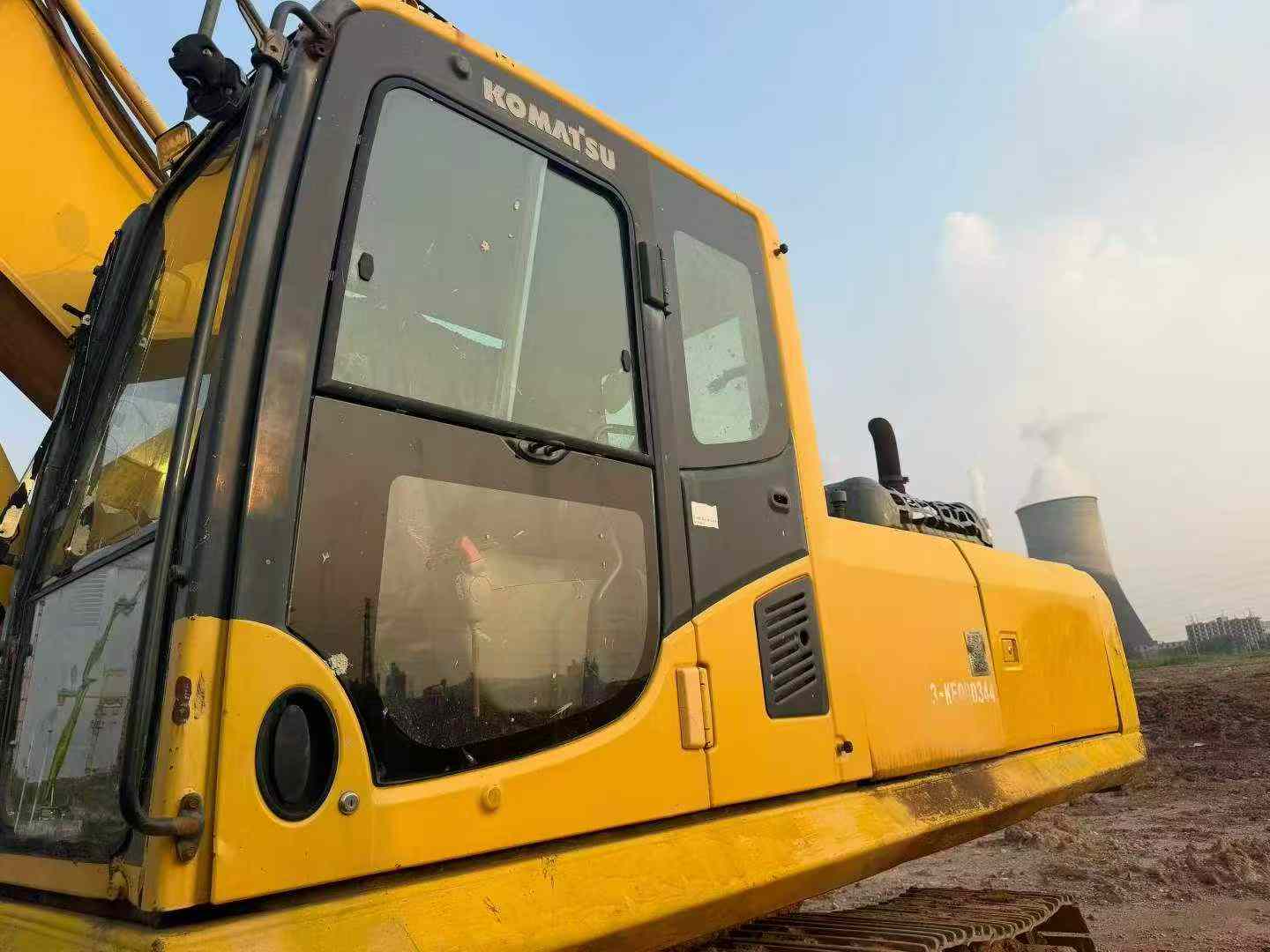 Buy Komatsu PC360-7 Used Excavator / 2