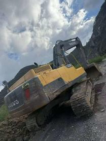Buy Volvo L250G Used Excavator / 7 Buy Volvo L250G Used Excavator / 7
