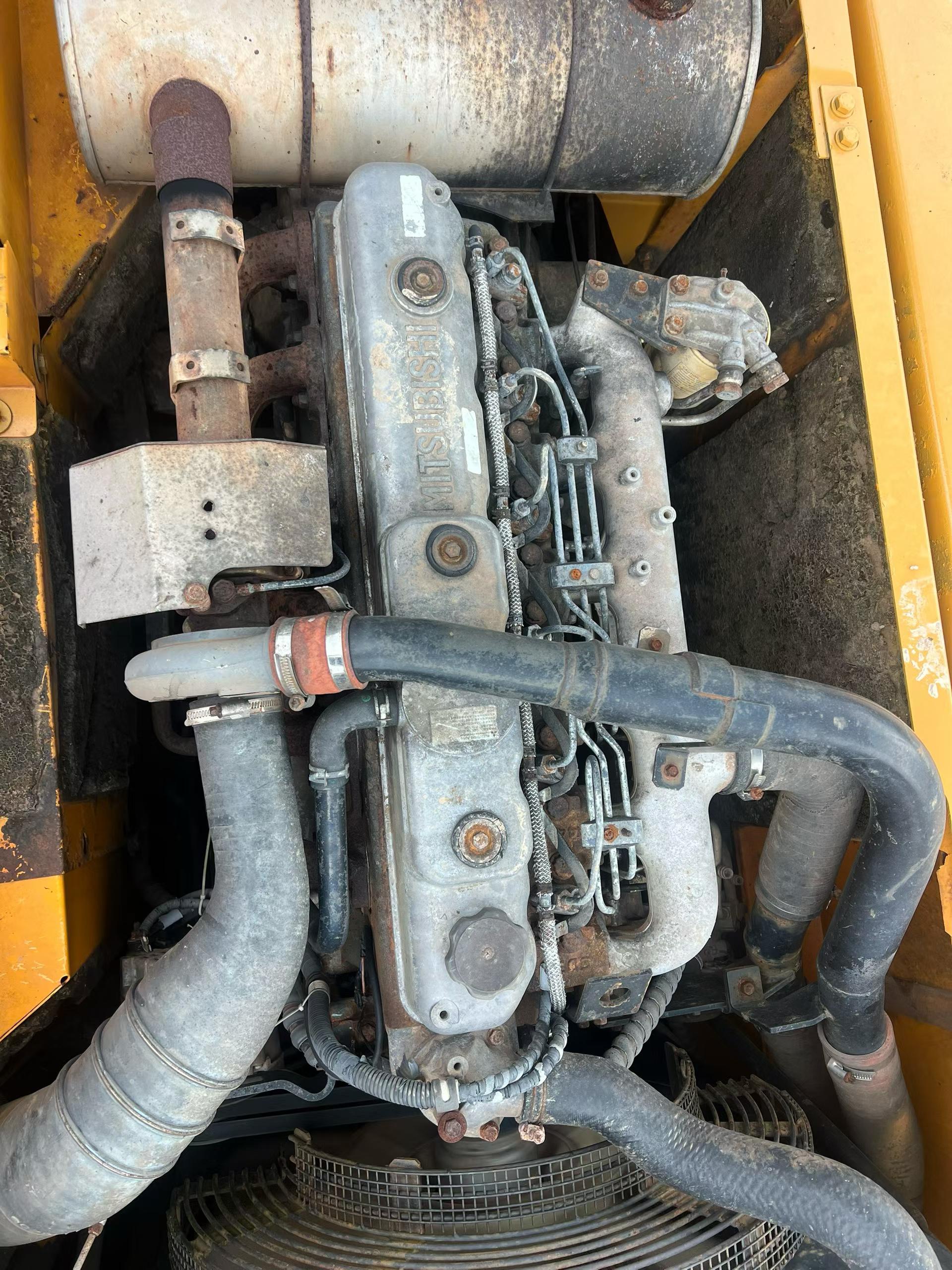 Buy Sany SY215C-8 Used Excavator / 3