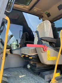 Buy Volvo EC300DL Used Excavator / 4 Buy Volvo EC300DL Used Excavator / 4