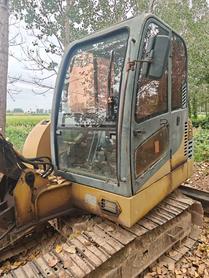 Buy Caterpillar CT60 Used Excavator / 3 Buy Caterpillar CT60 Used Excavator / 3