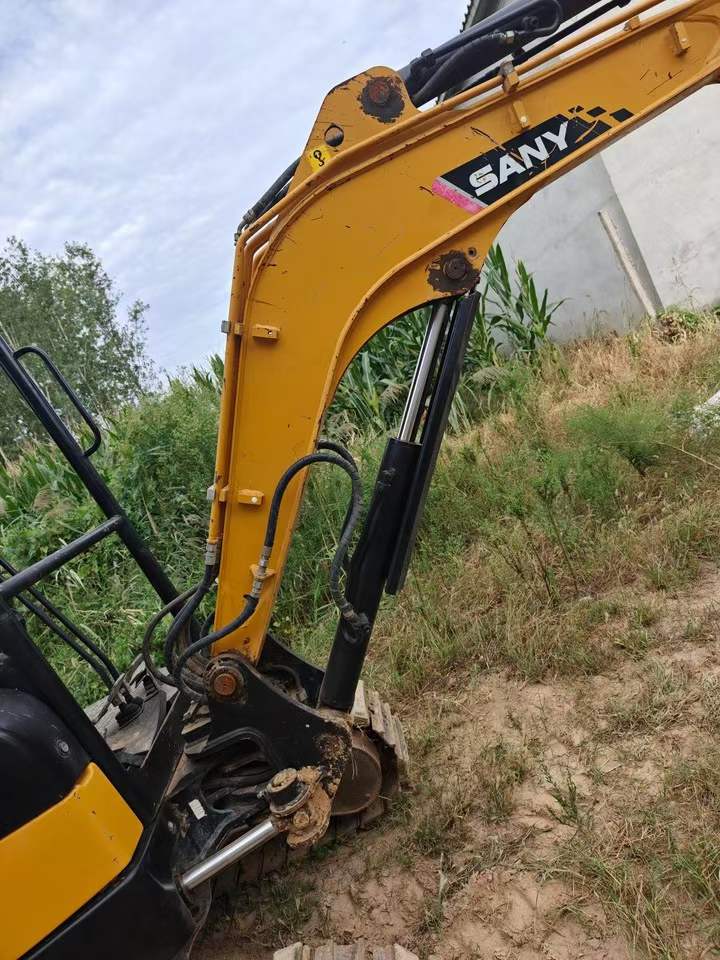 Buy Sany SY26U Used Excavator / 4