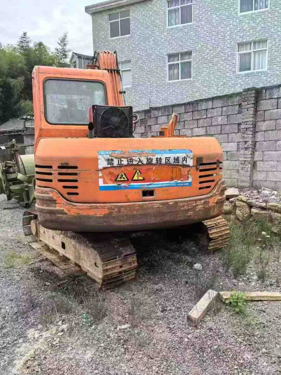 Buy Doosan DH80 Used Excavator / 3