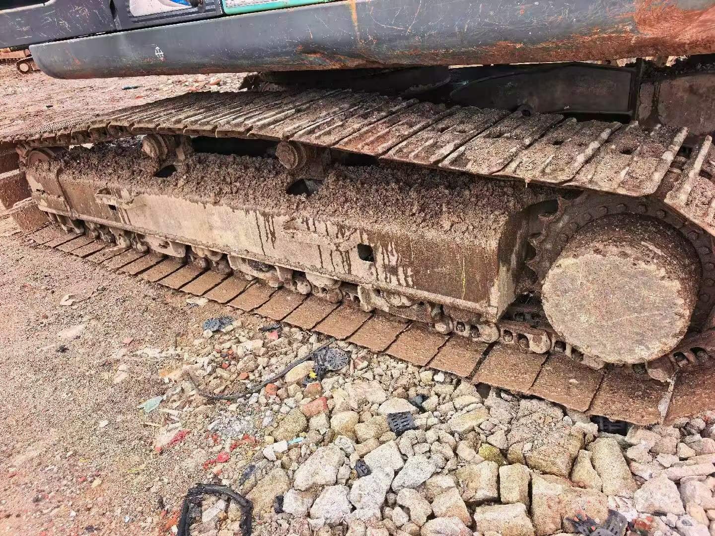 Buy Kobelco SK210-6 Used Excavator / 9