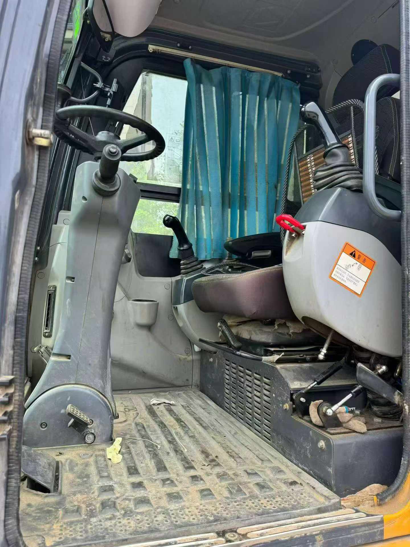 Buy XCMG LW60G Used Excavator / 7