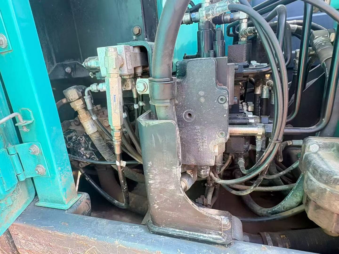 Buy Kobelco SK75 Used Excavator / 4