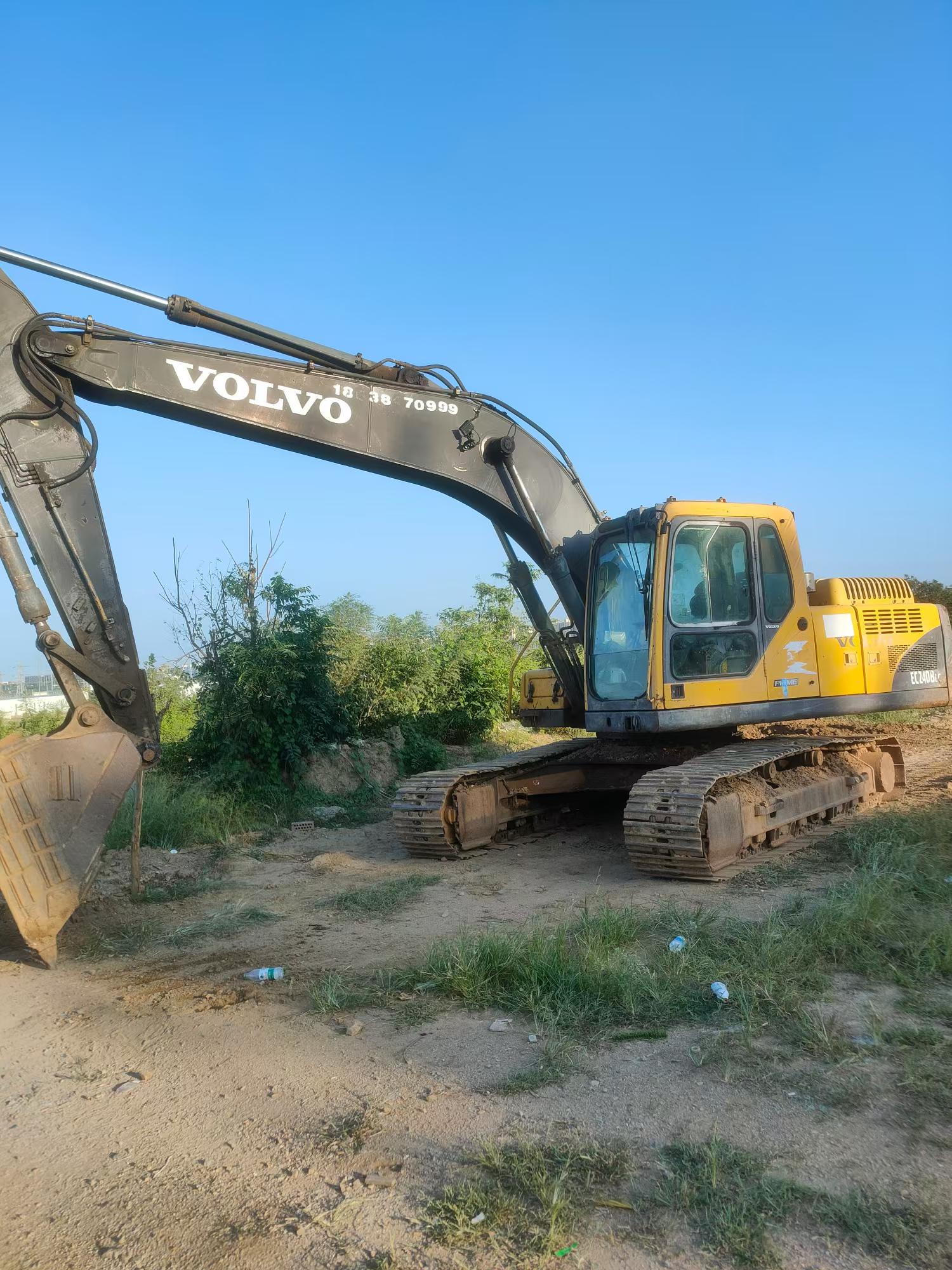 Buy Volvo EC210B Used Excavator / 2