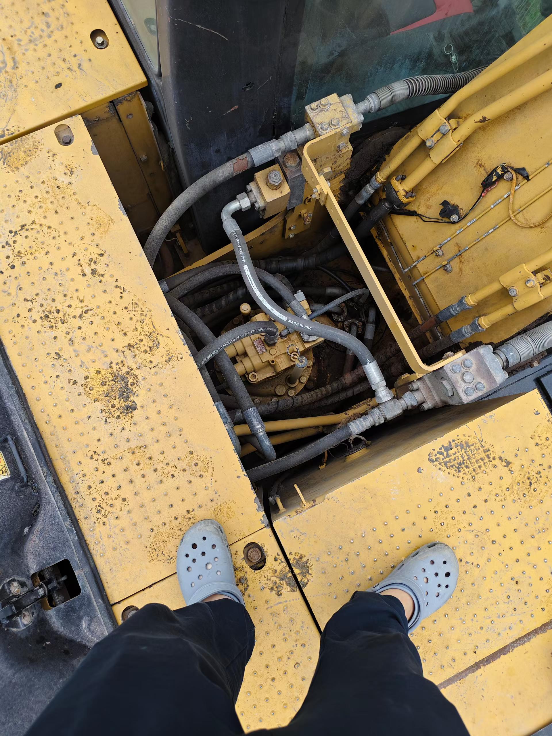 Buy Caterpillar 320A Used Excavator / 7