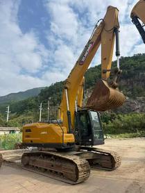 Buy XCMG XE215 Used Excavator / 9 Buy XCMG XE215 Used Excavator / 9