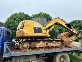 Buy Komatsu PC70-8 Used Excavator / 2 Buy Komatsu PC70-8 Used Excavator / 2