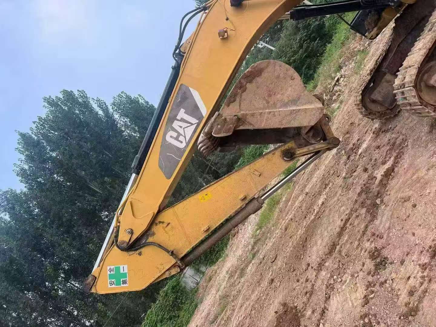 Buy Caterpillar 323D2L Used Excavator / 5