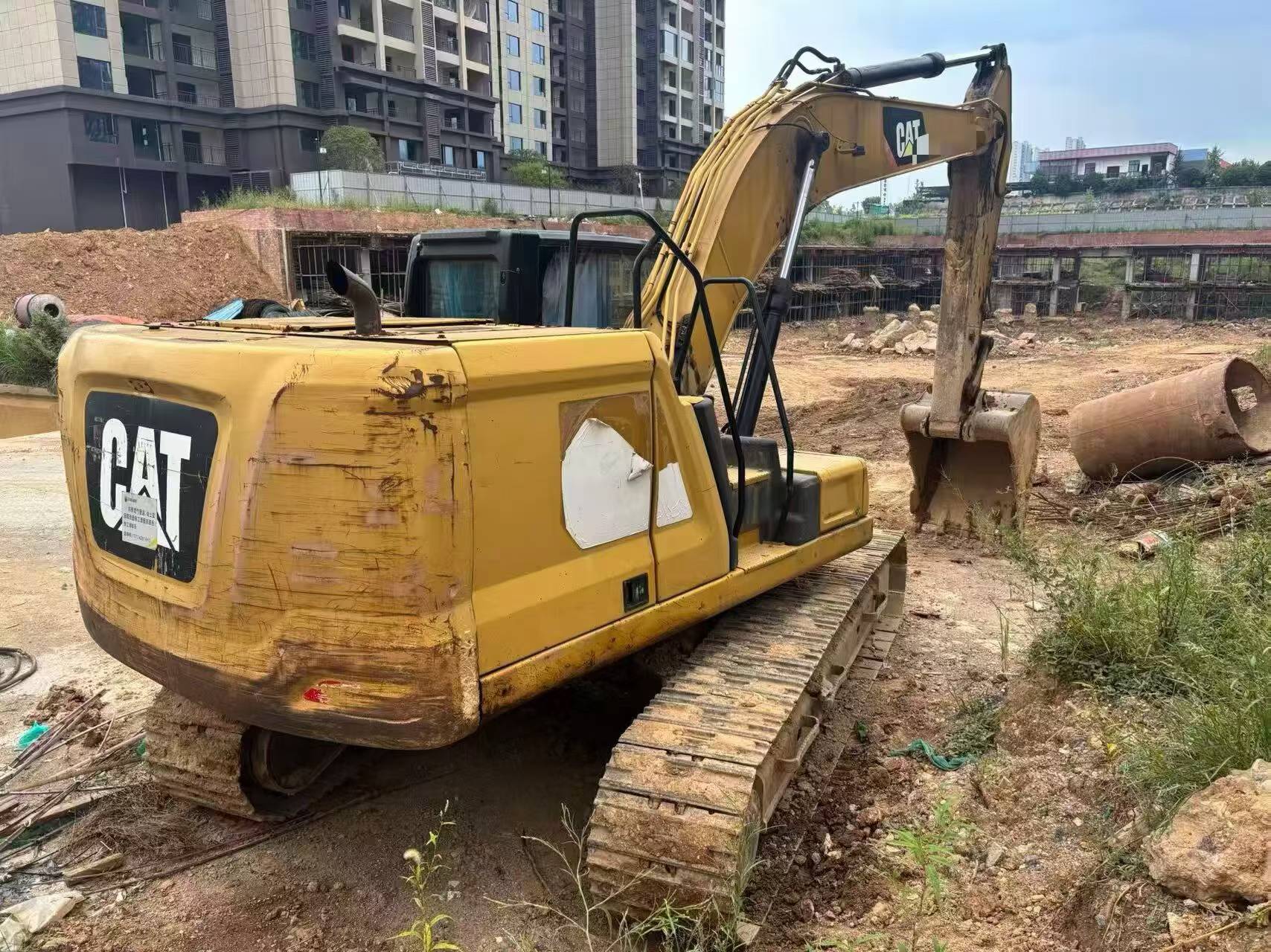 Buy Caterpillar 320A Used Excavator / 2