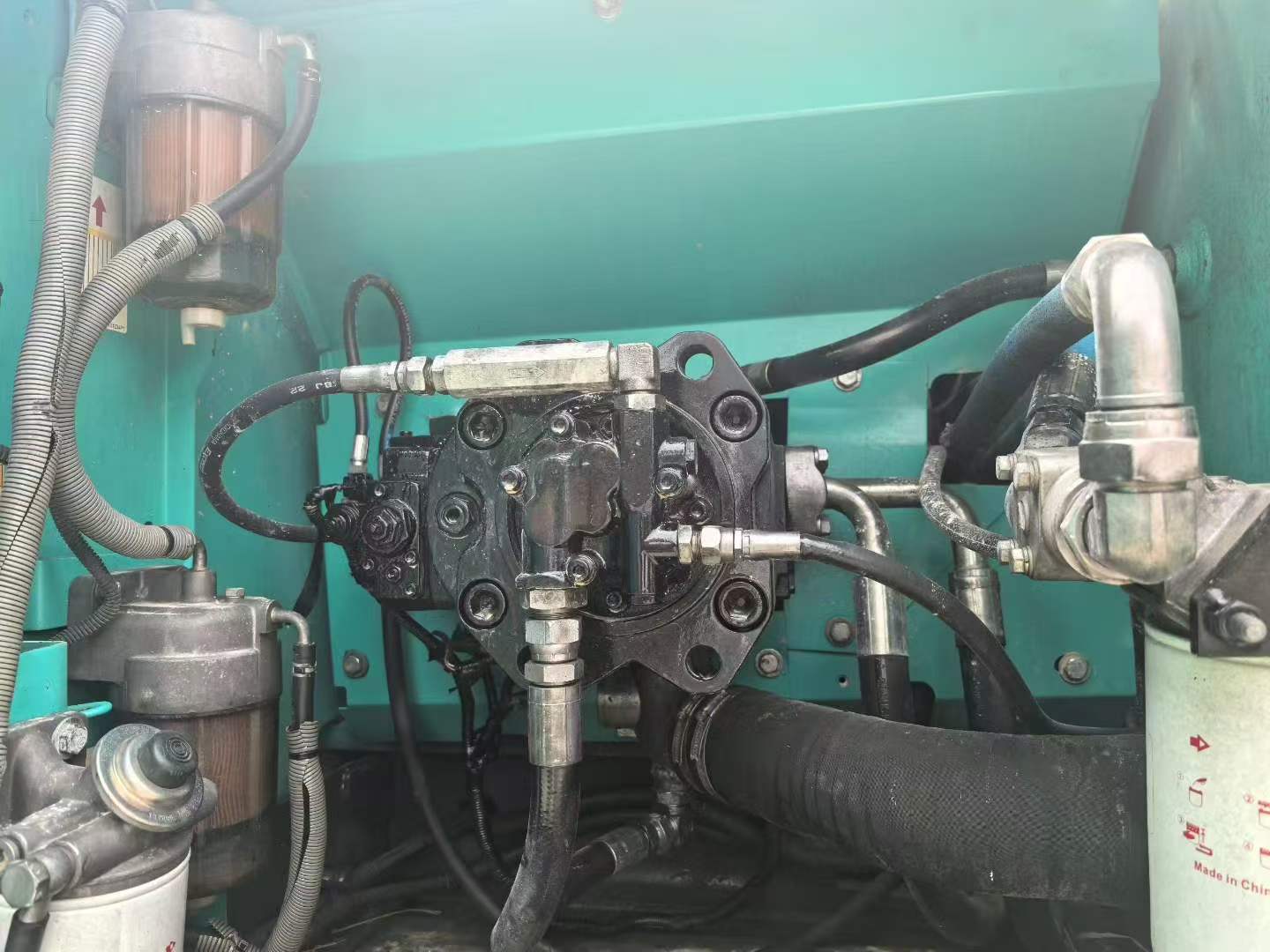 Buy Kobelco SK200-8 Used Excavator / 5