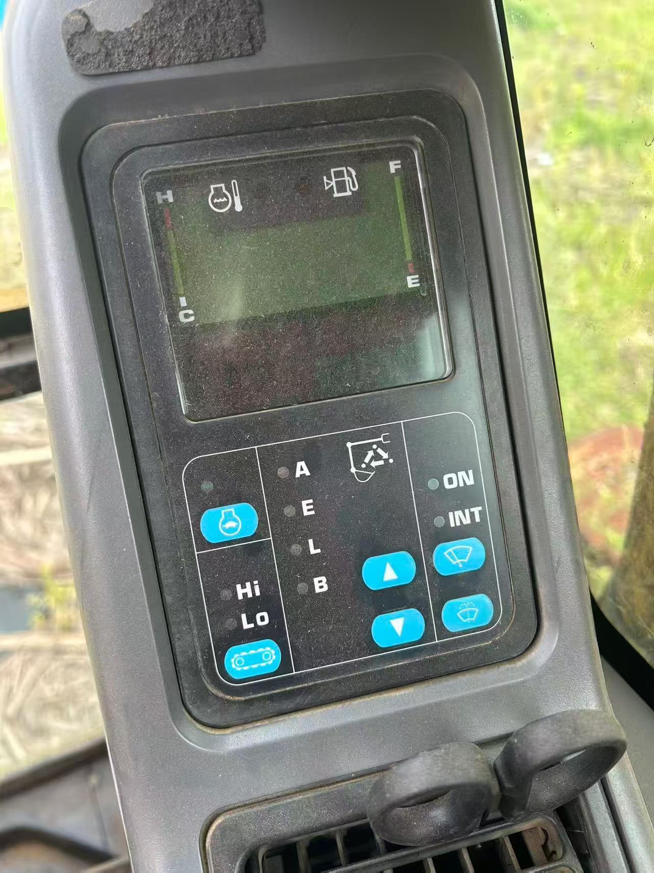 Buy Komatsu PC110-7 Used Excavator / 5