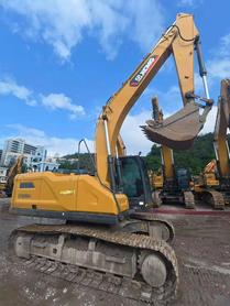 Buy XCMG XE205DA Used Excavator / 2 Buy XCMG XE205DA Used Excavator / 2