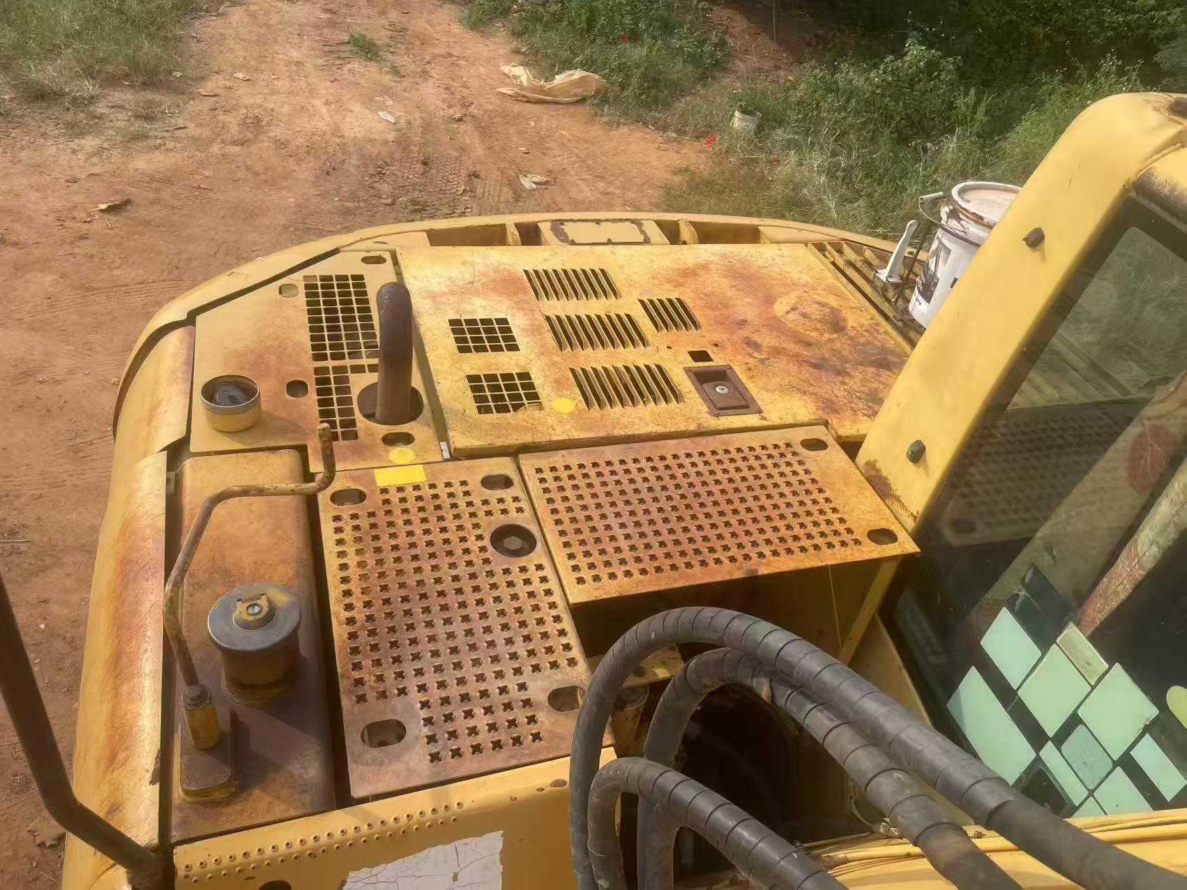 Buy Caterpillar 311C Used Excavator / 4