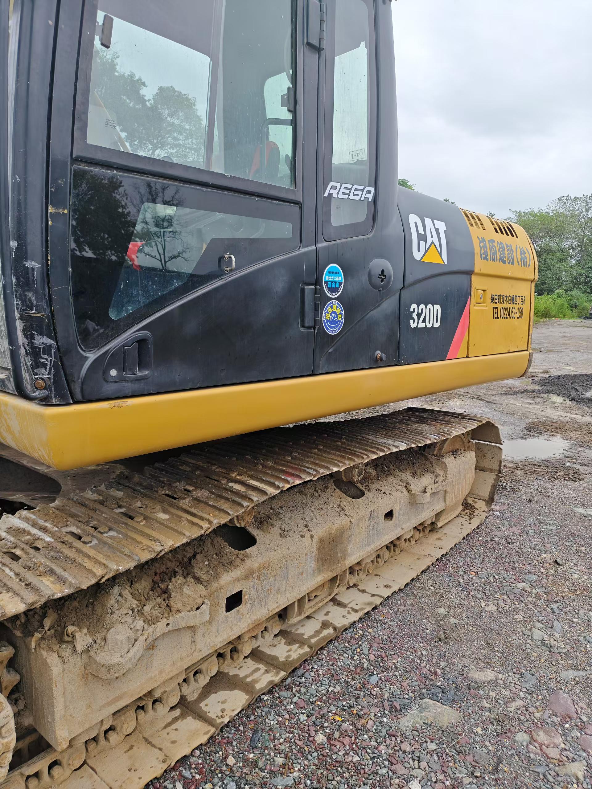 Buy Caterpillar 320A Used Excavator / 2