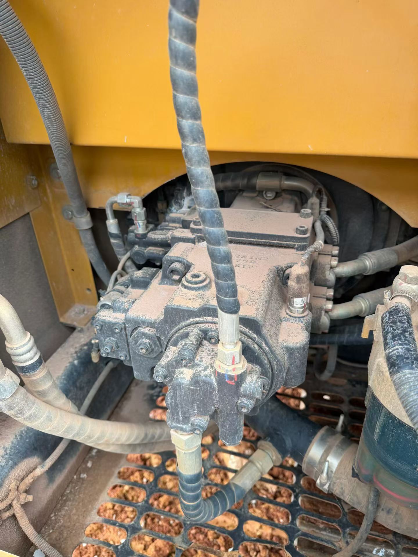 Buy Sany SY135 Used Excavator / 3
