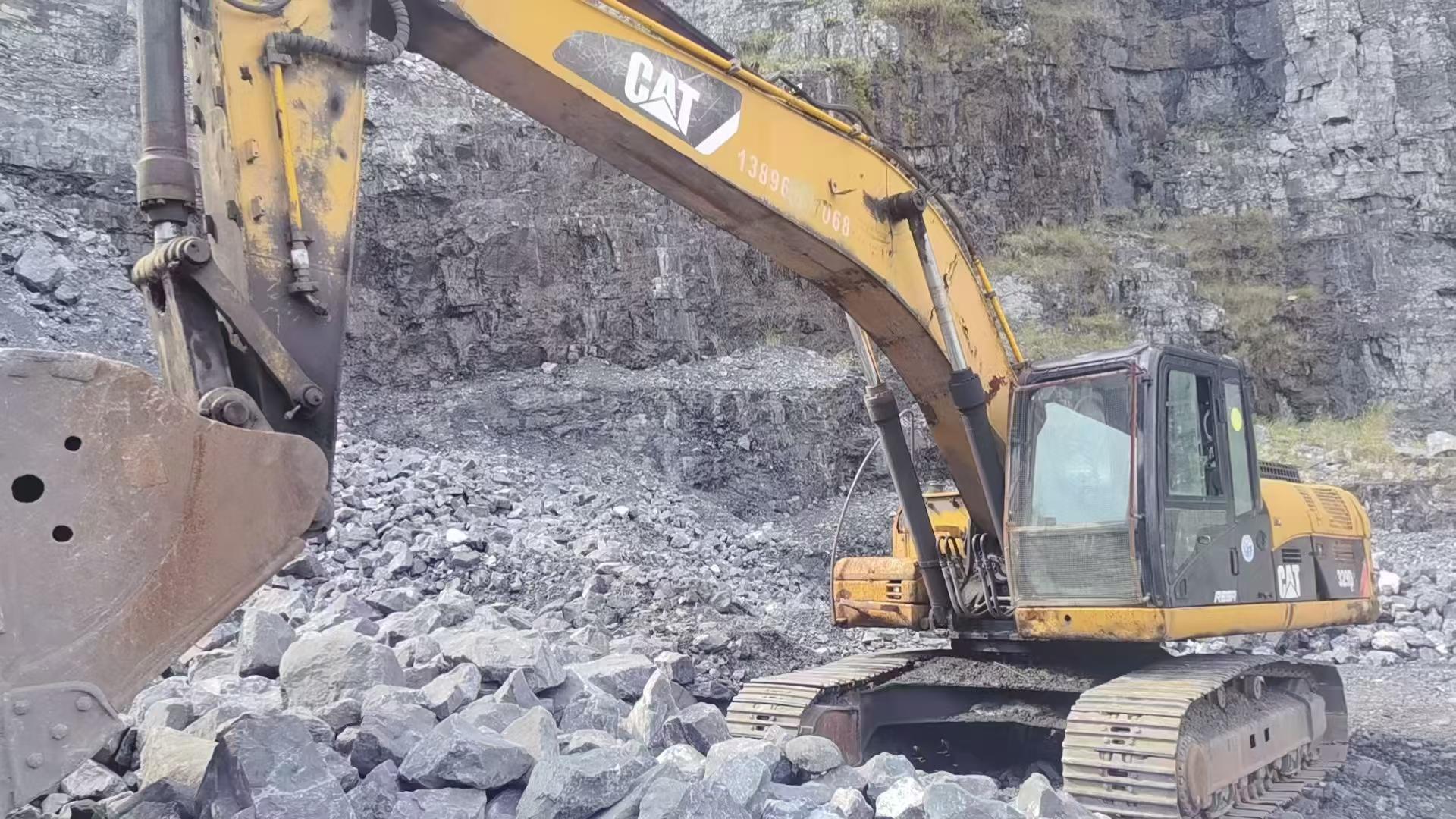 Buy Caterpillar 329D Used Excavator / 4