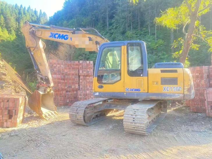 Buy XCMG XE150 Used Excavator / 1