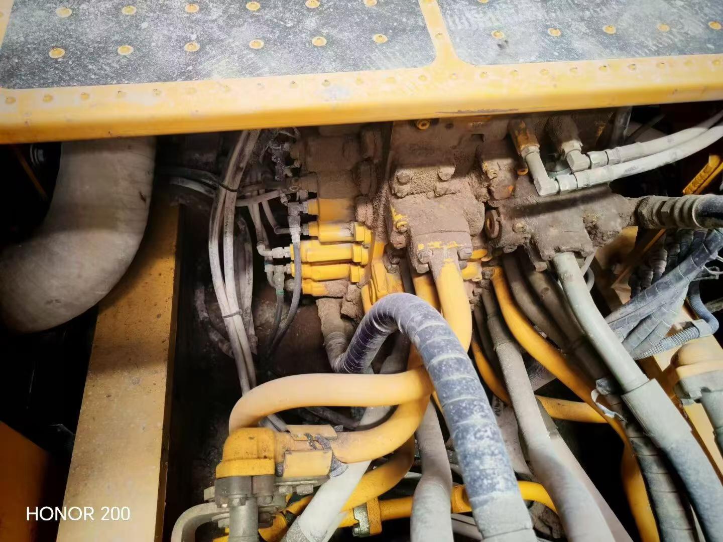 Buy Komatsu PC360-7 Used Excavator / 3
