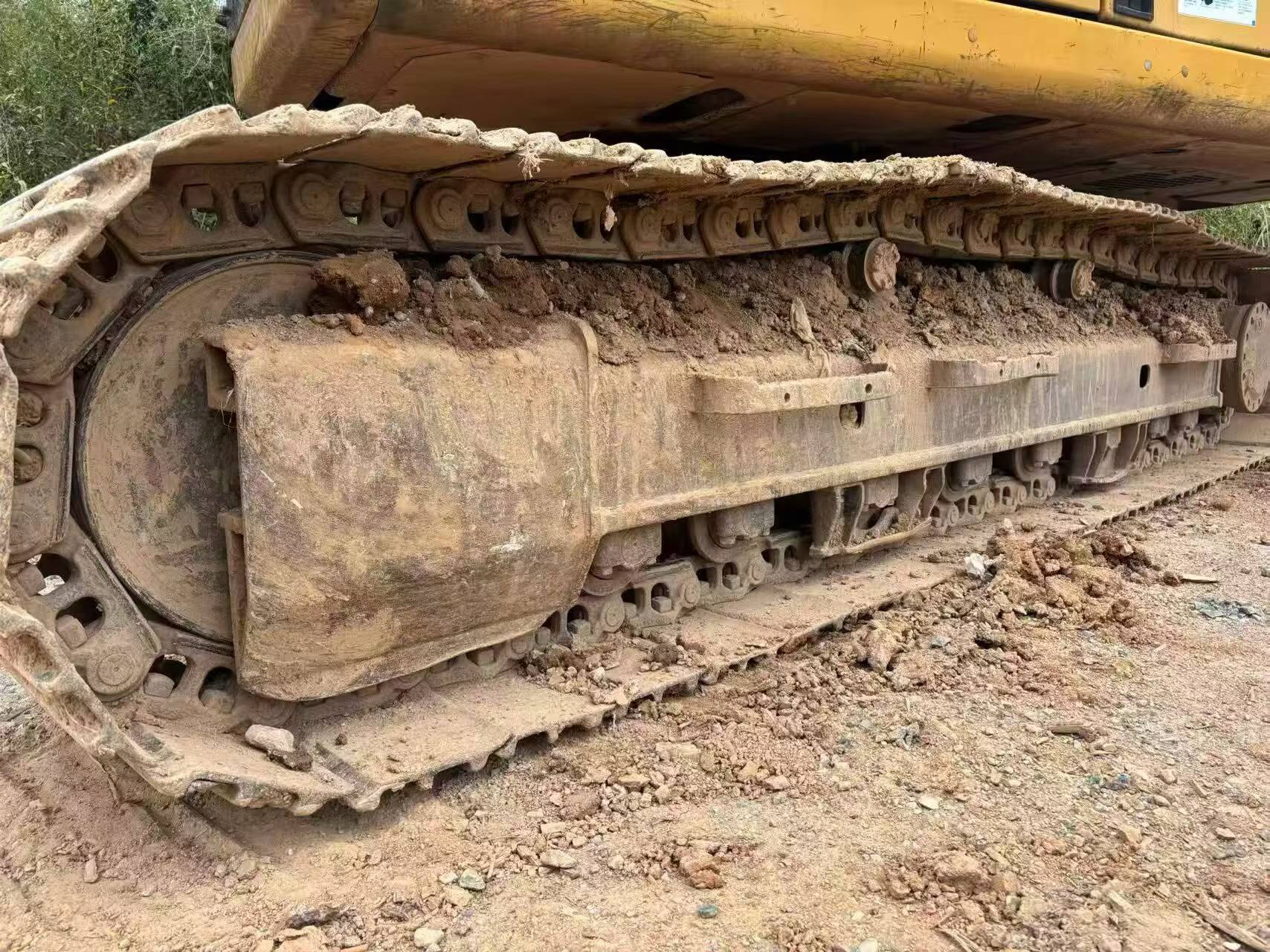 Buy Caterpillar 320A Used Excavator / 8