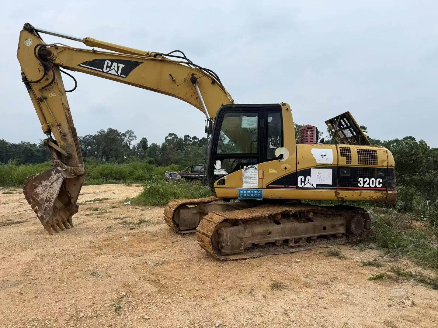Buy Caterpillar 320C Used Excavator / 2