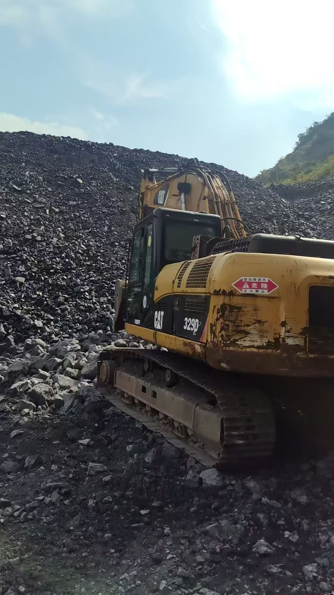 Buy Caterpillar 329D Used Excavator / 2