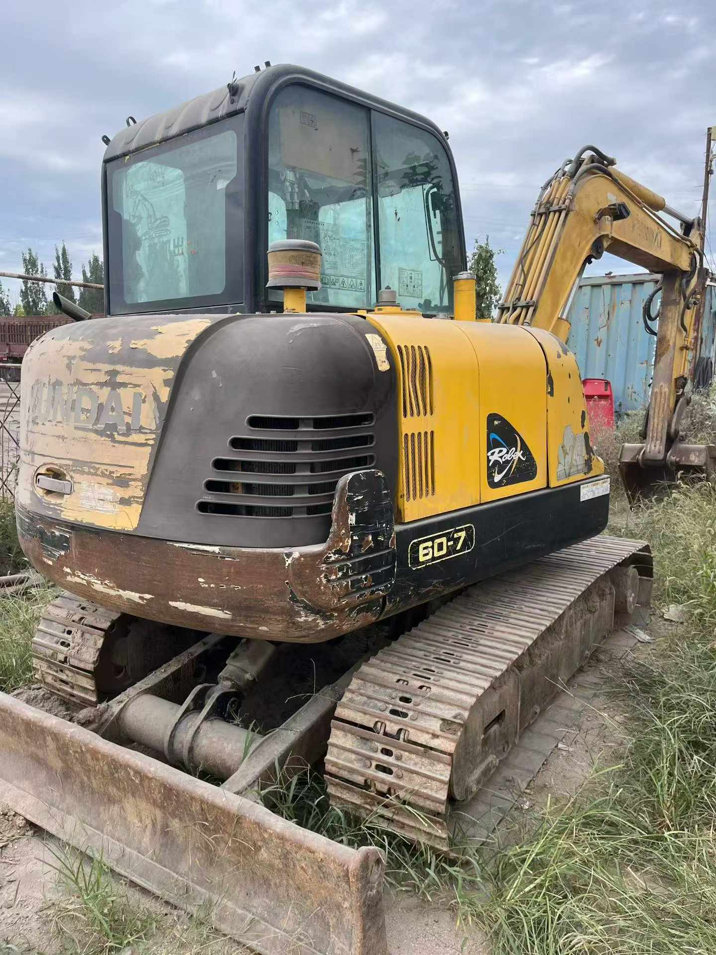 Buy Hyundai HX60 Used Excavator / 2