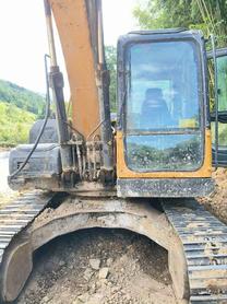 Buy XCMG XE135B Used Excavator / 7 Buy XCMG XE135B Used Excavator / 7