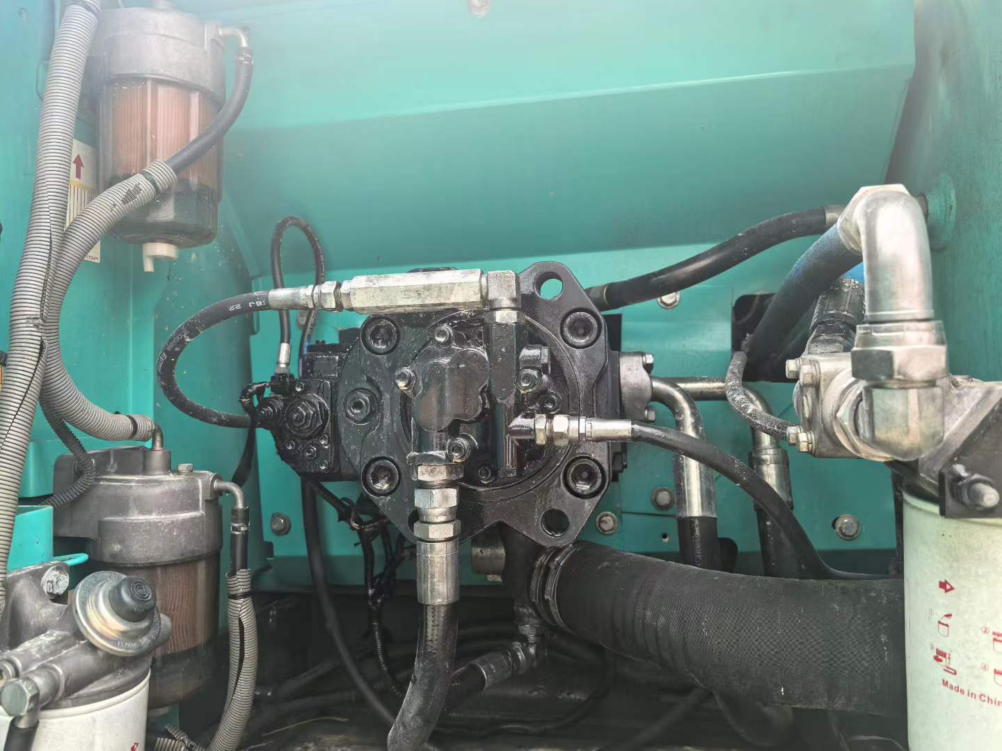 Buy Kobelco SK200-8 Used Excavator / 5