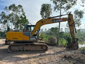 Buy XCMG XE150 Used Excavator / 2 Buy XCMG XE150 Used Excavator / 2