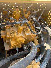 Buy Sany SY550H Used Excavator / 5 Buy Sany SY550H Used Excavator / 5